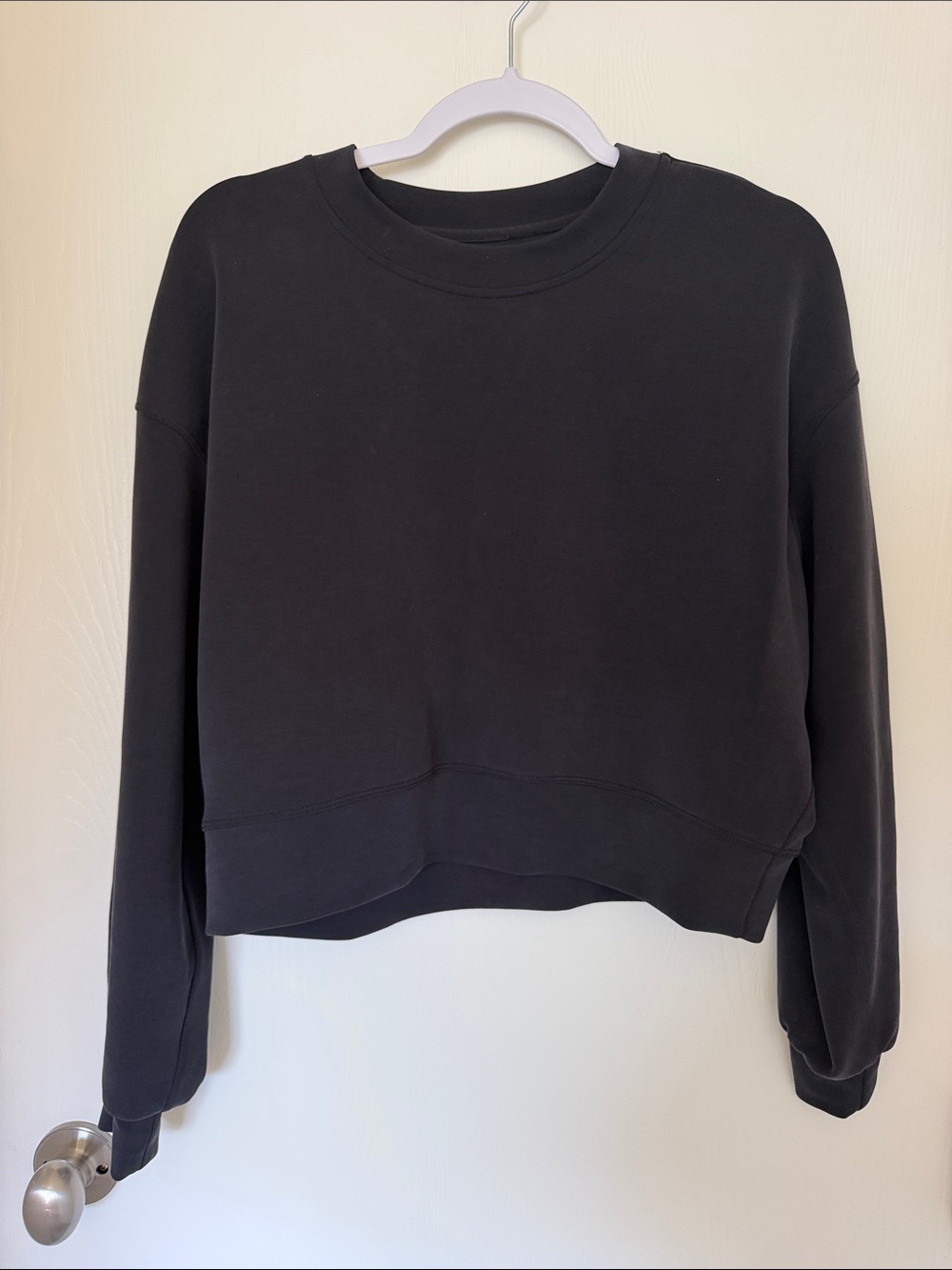 Lululemon Cropped Black Sweatshirt
